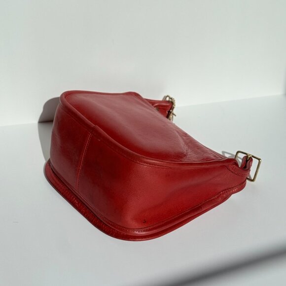 SOLD Vintage Coach Red Small Shoulder Bag 9530 - Picture 10 of 14